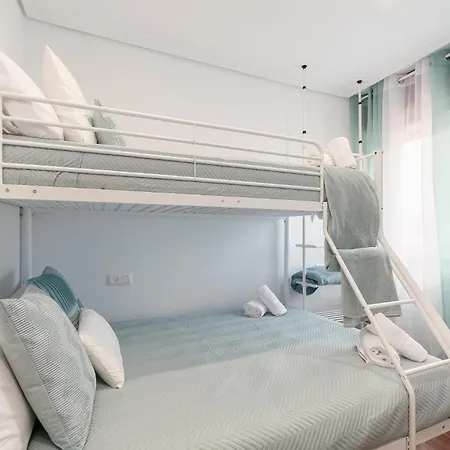 Confort, Luz Y Atardeceres By Redondela